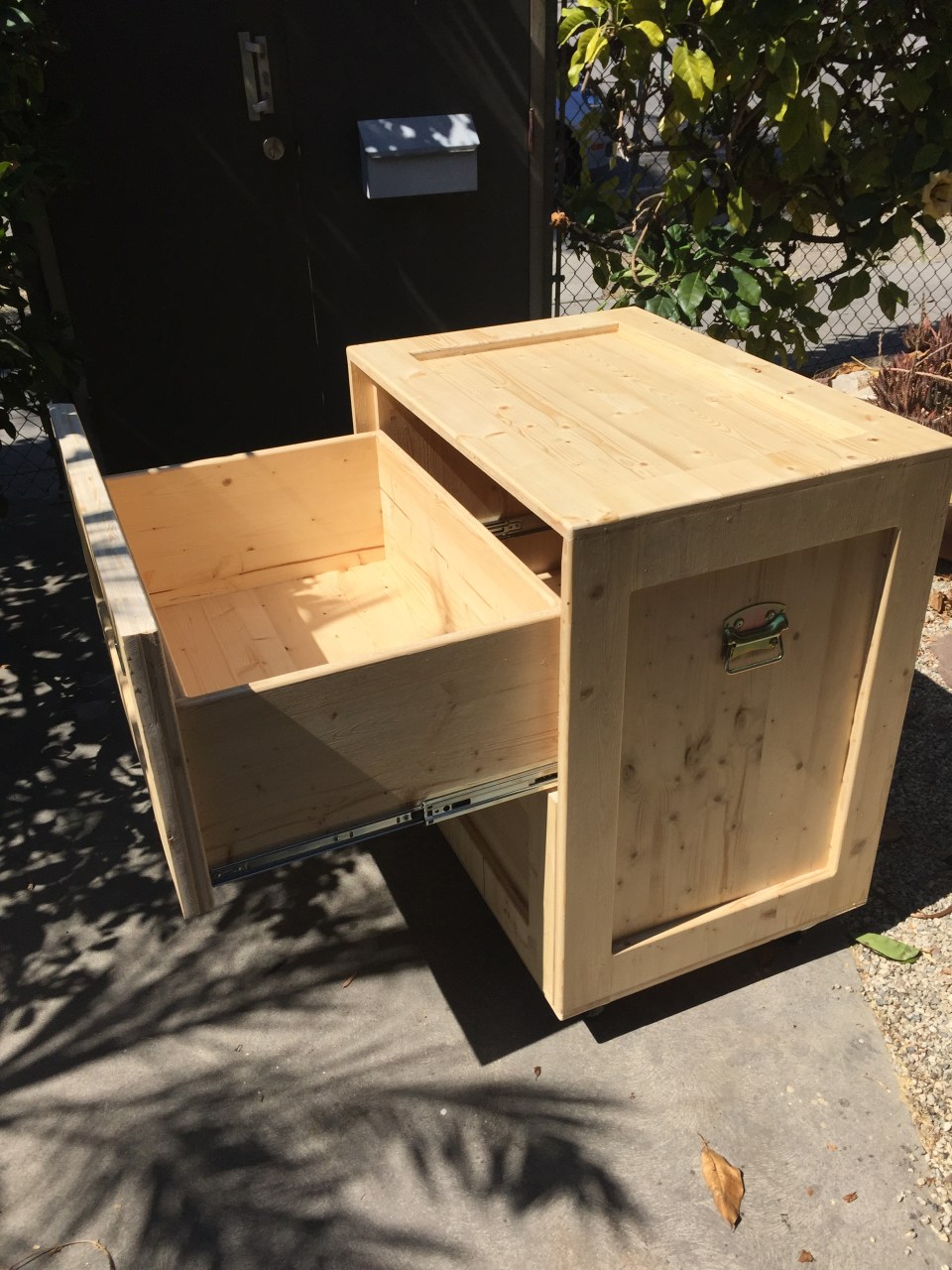 Free build, rolling storage with two drawers.
